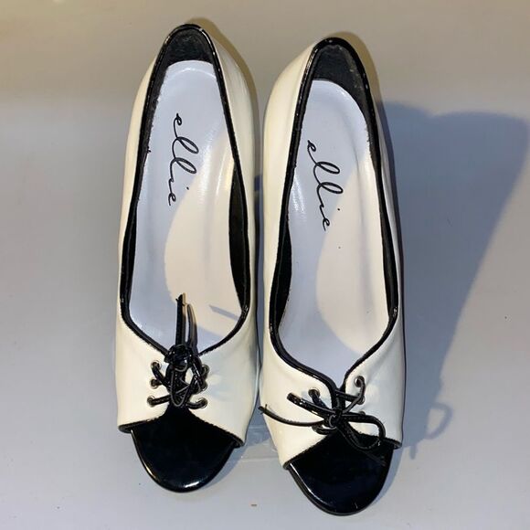Ellie’s white and black heels Size 7 - Picture 1 of 3